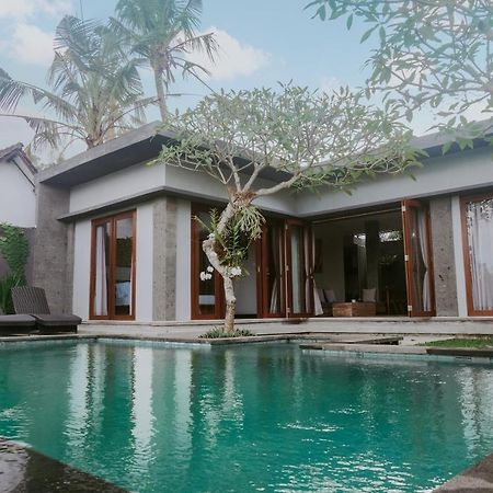 Anggira Villa Ubud Extérieur photo