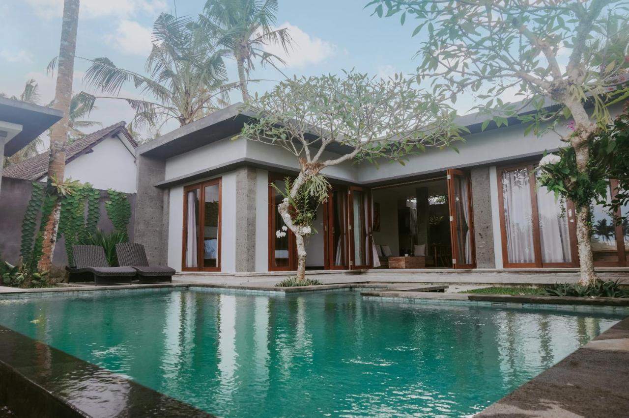 Anggira Villa Ubud Extérieur photo