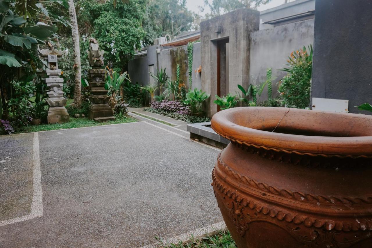 Anggira Villa Ubud Extérieur photo